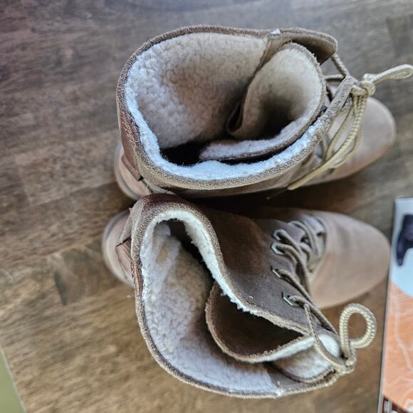 Timberland Brown Suede Fleece Lined Boot Size 10 Fold Down Lace Up Outdoors - Picture 5 of 7